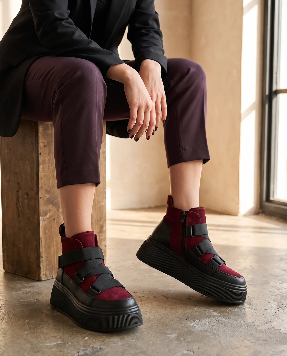 Ghete dama 880 Burgundy