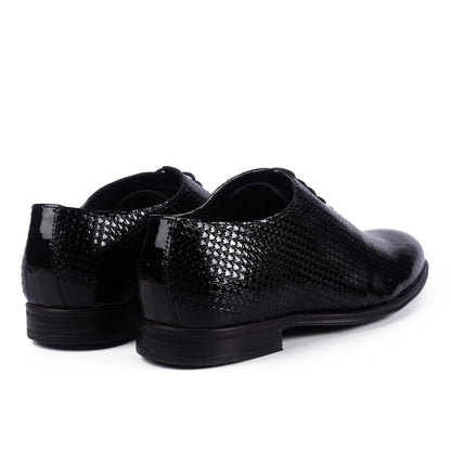 Pantofi eleganti barbati 913m negru lac