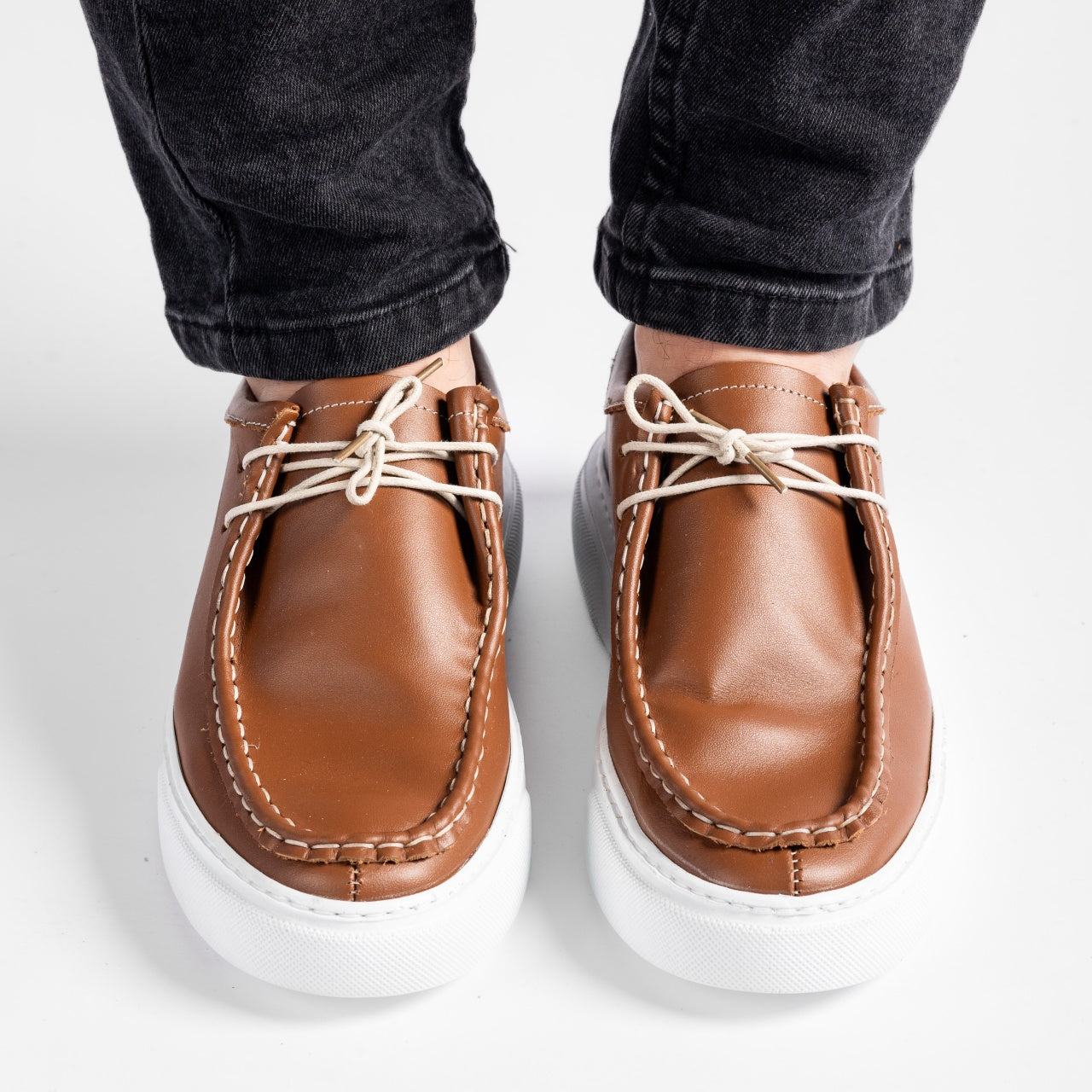 Pantofi sport barbati 700 maro