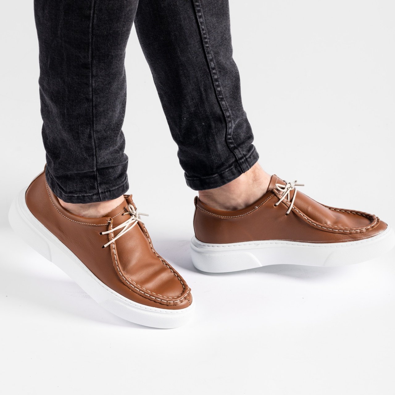 Pantofi sport barbati 700 maro